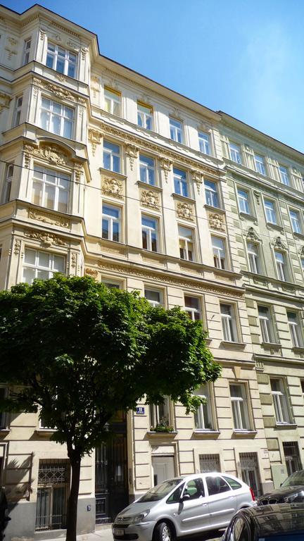 Streetview Wien - Premium Apartment Beim Belvedere Екстериор снимка
