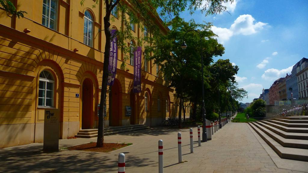Streetview Wien - Premium Apartment Beim Belvedere Екстериор снимка