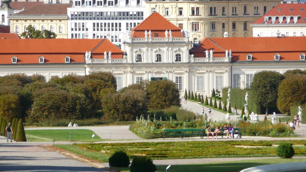 Streetview Wien - Premium Apartment Beim Belvedere Екстериор снимка