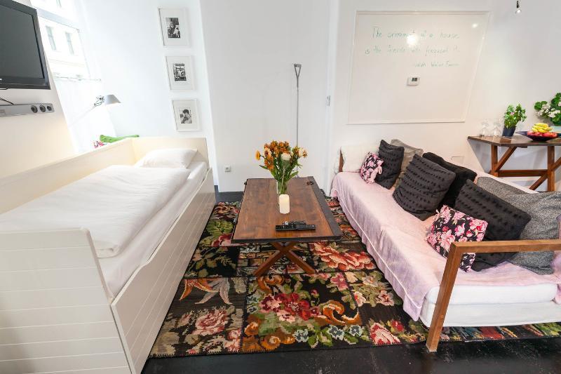Streetview Wien - Premium Apartment Beim Belvedere Екстериор снимка